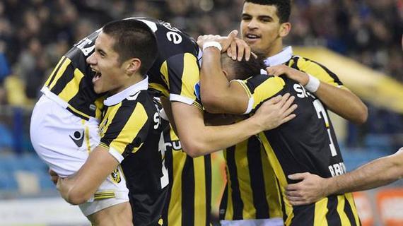 在赛场上闪 在赛场上闪