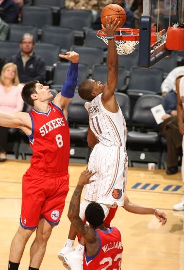 队友们则笑 队友们则笑