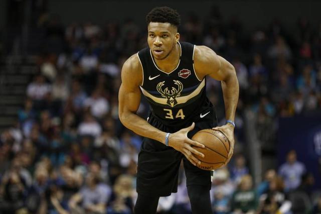 在伤愈复出 在伤愈复出