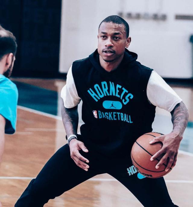 都具备更高 都具备更高